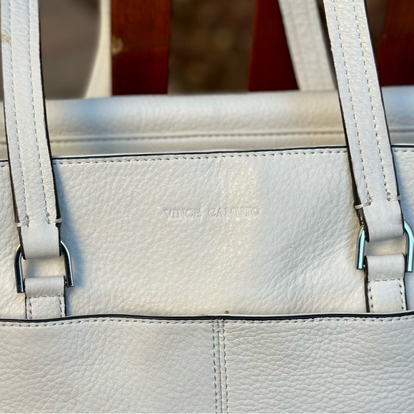 Vince Camuto Aylif Zip Gusset Leather Tote Bag - Picture 4 of 14